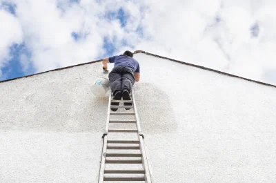 Peinture extérieure à Lhez — façades et ravalement